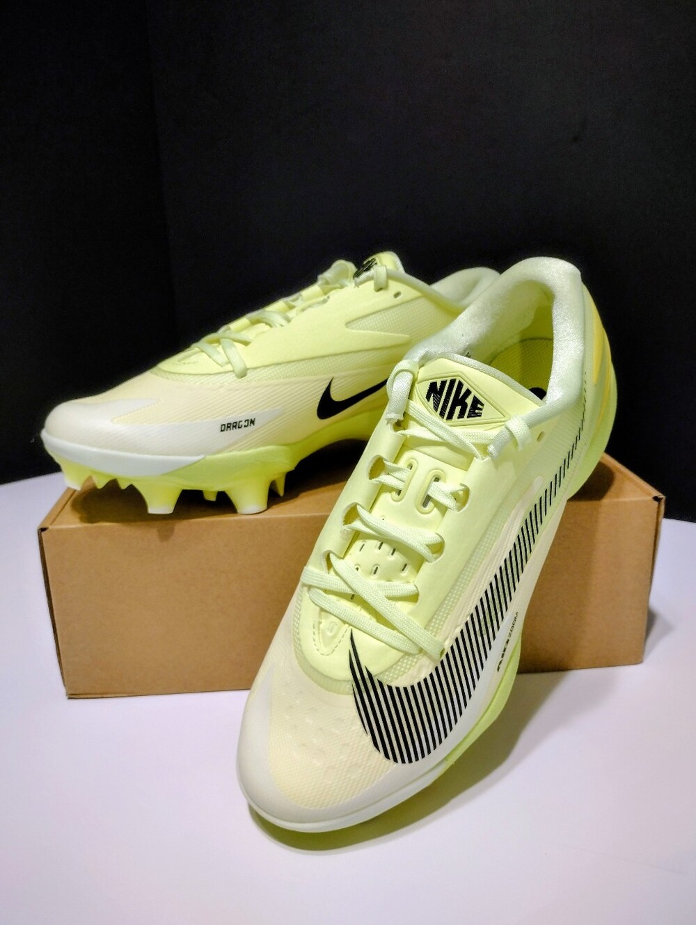 Nike Baseball Cleats Shoes Men's Size 9